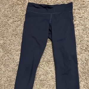 Gray Under Armor Cropped Leggings